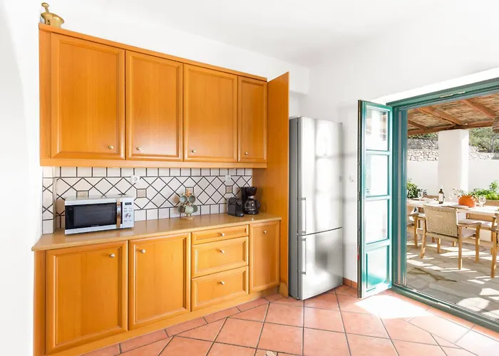 Aegean Pearl * פארוס